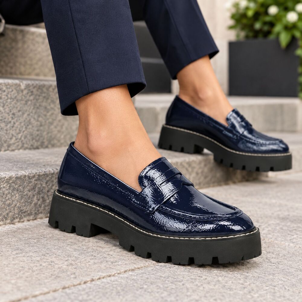 Women’s Balin Lug Sole Chunky Loafers Midnight Black Faux Leather 7.5